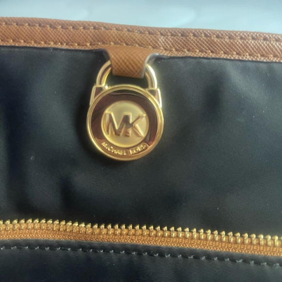 Black Michael Kors Cross-body Bag with Camel Trim - Picture 2 of 10